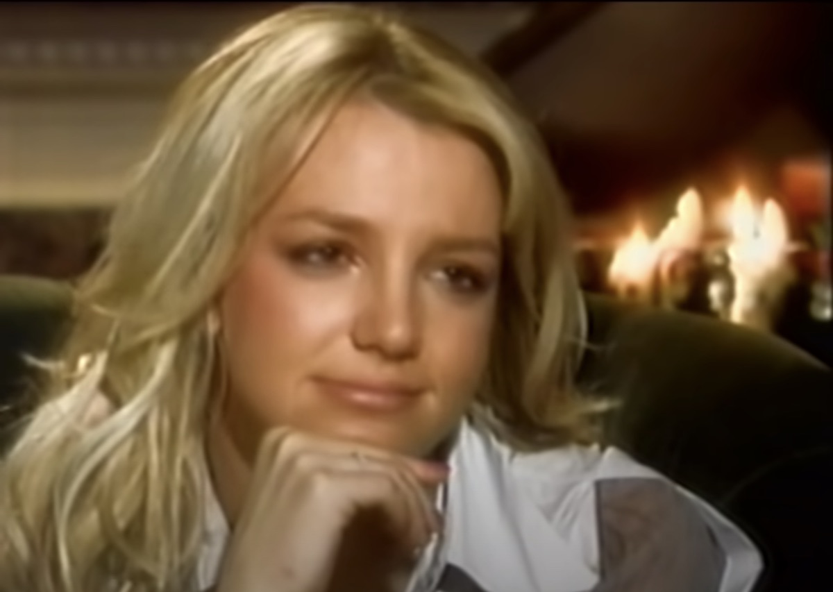 Britney Spears crying in interview with Diane Sawyer