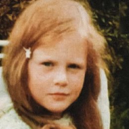 Nicole Kidman posts throwback photo on Instagram