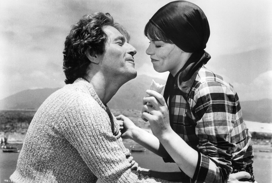 George Segal and Glenda Jackson In 'A Touch of Class'