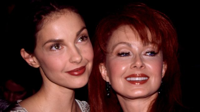 Ashley Judd and Naomi Judd attending a fashion show in New York in 1998