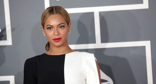 Beyoncé at the 2013 Grammy Awards
