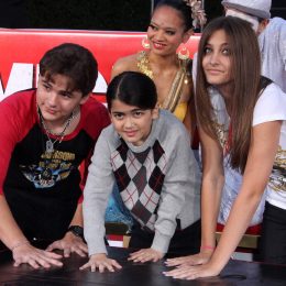 Michael Jackson's three kids at Grauman's Chinese Theatre in 2012