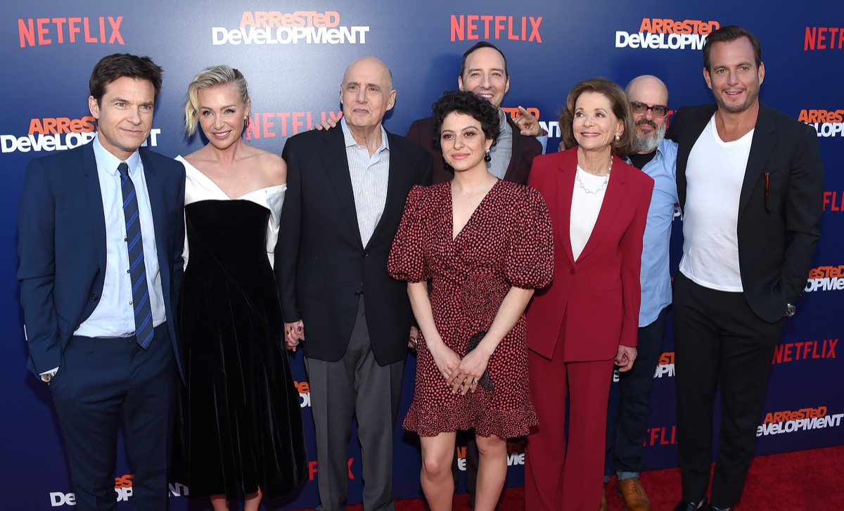 jessica walter and arrested development cast in front of netflix step-and-repeat