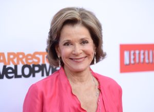 jessica walter in pink top on netflix/arrested development step and repeat