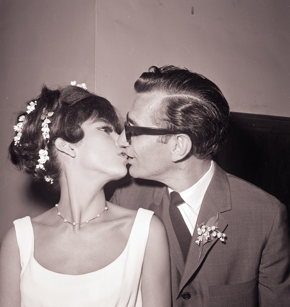 Rita Moreno and Leonard Gordon after their wedding