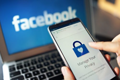 facebook security and privacy screen