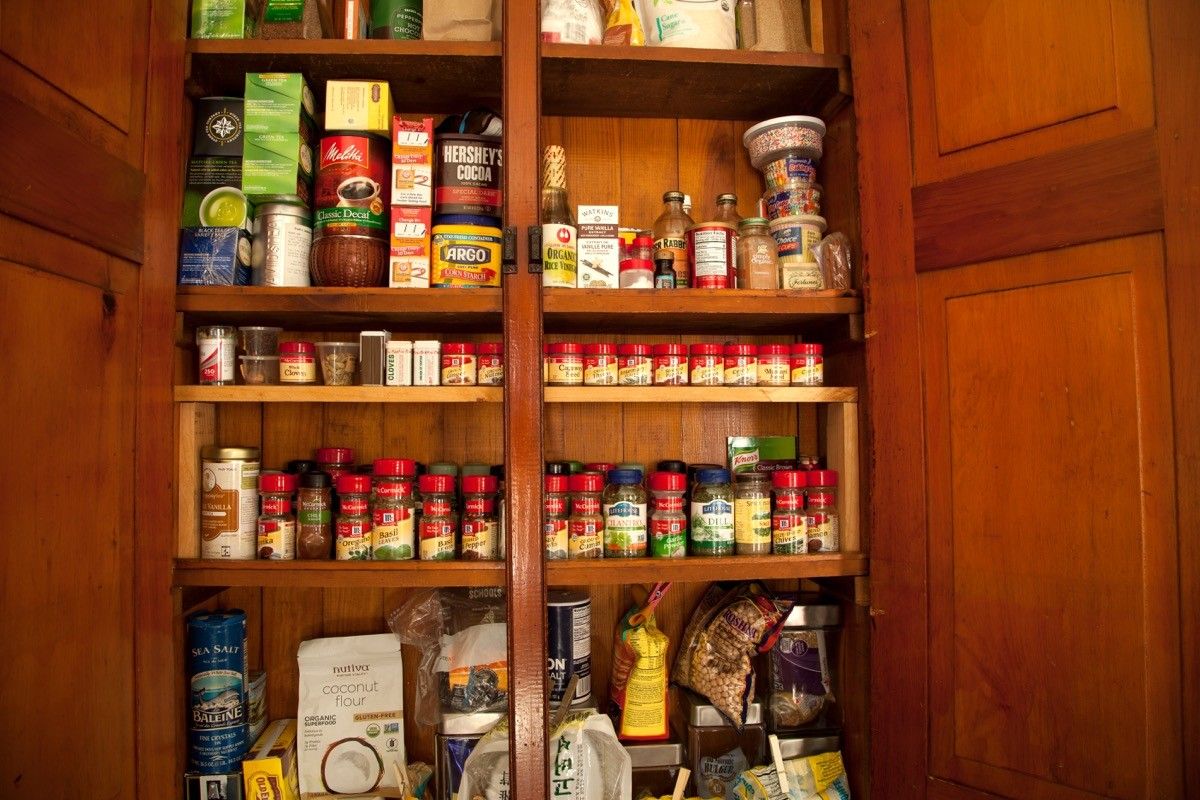 you-should-never-store-your-spices-near-your-stove-experts-warn