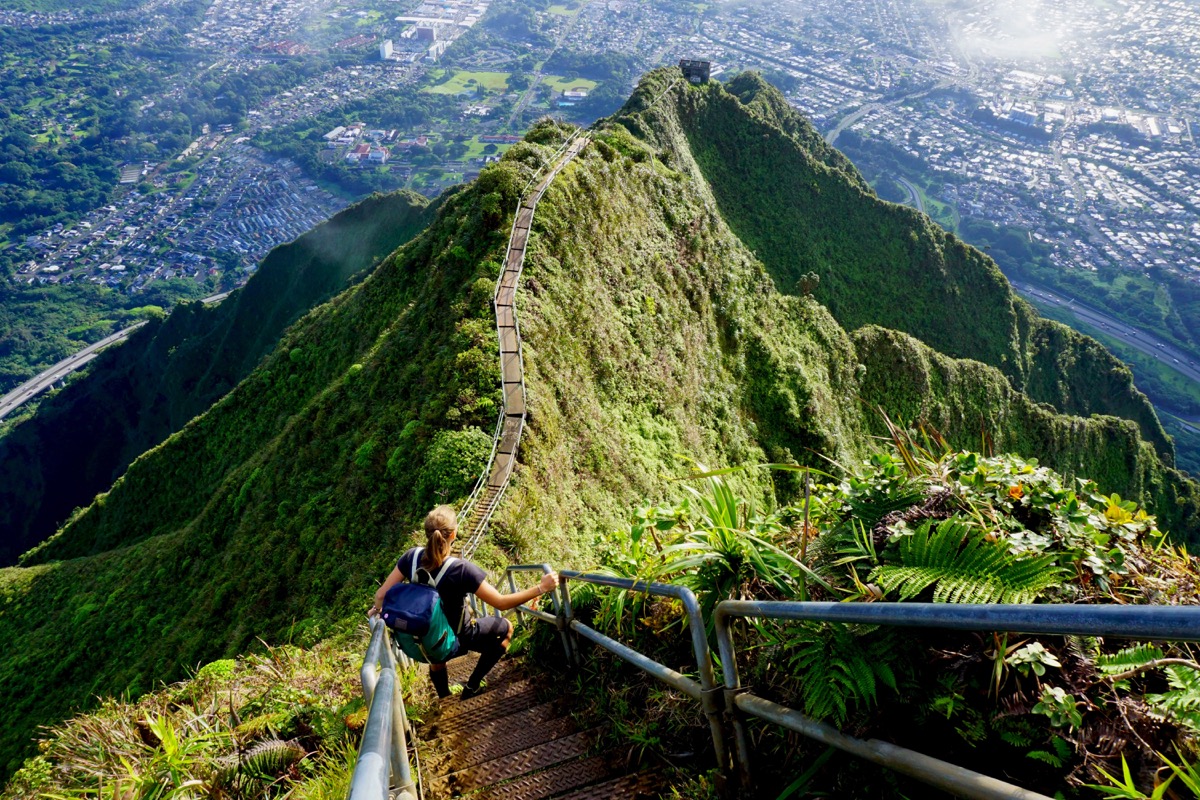 stairway to heaven, haiku stairs in hawaii