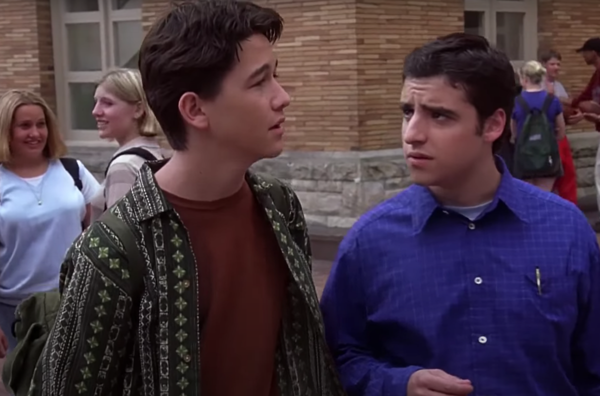 Joseph Gordon-Levitt and David Krumholtz in "10 Things I Hate About You"