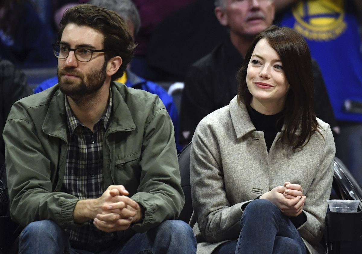Dave McCary and Emma Stone at a Los Angeles Clippers game in 2019