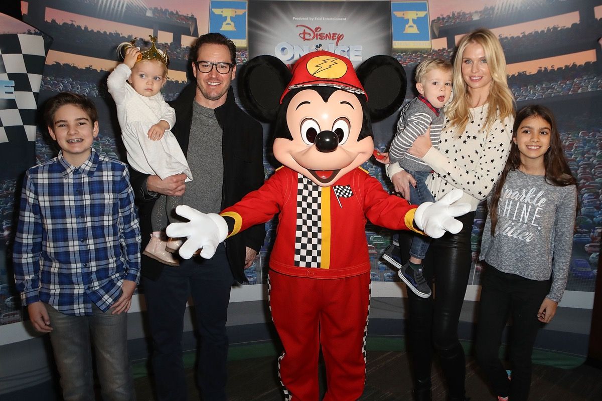 Mark-Paul Gosselaar og familie på Disney