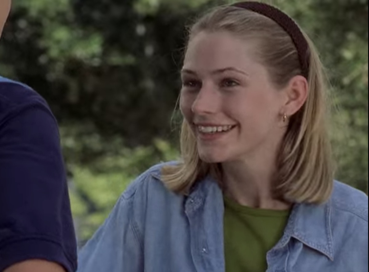 Meredith Monroe in "Dawson's Creek" in 1999