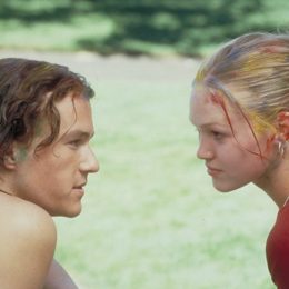 Heath Ledger and Julia Stiles in "10 Things I Hate About You"