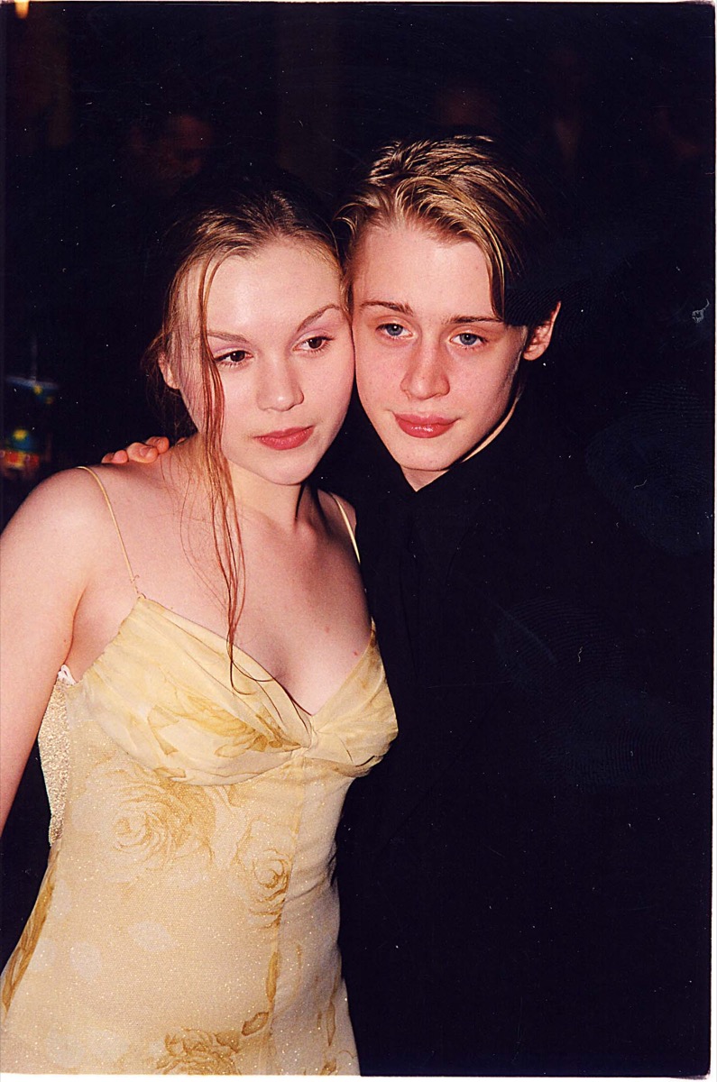 Rachel Miner and Macaulay Culkin in 1998