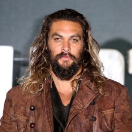 Jason Momoa at a "Justice League" photocall in London in 2017