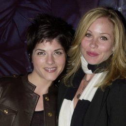 Selma Blair and Christina Applegate at a "GQ" party in 2002