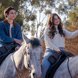 Tanner Buchanan and Addison Rae in He's All That