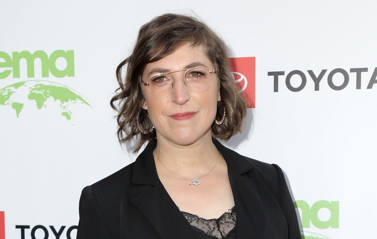 Mayim Bialik Is Leaving 