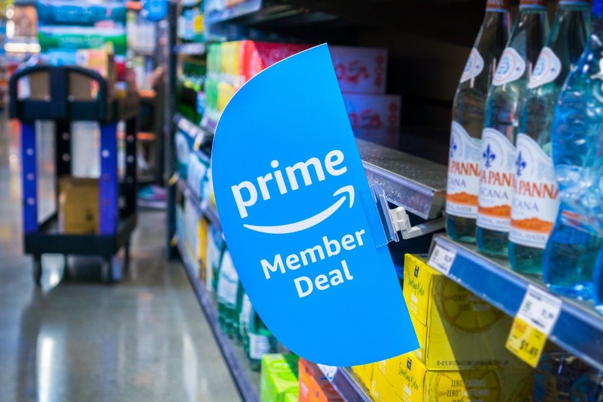 amazon-starts-free-2-hour-whole-foods-deliveries