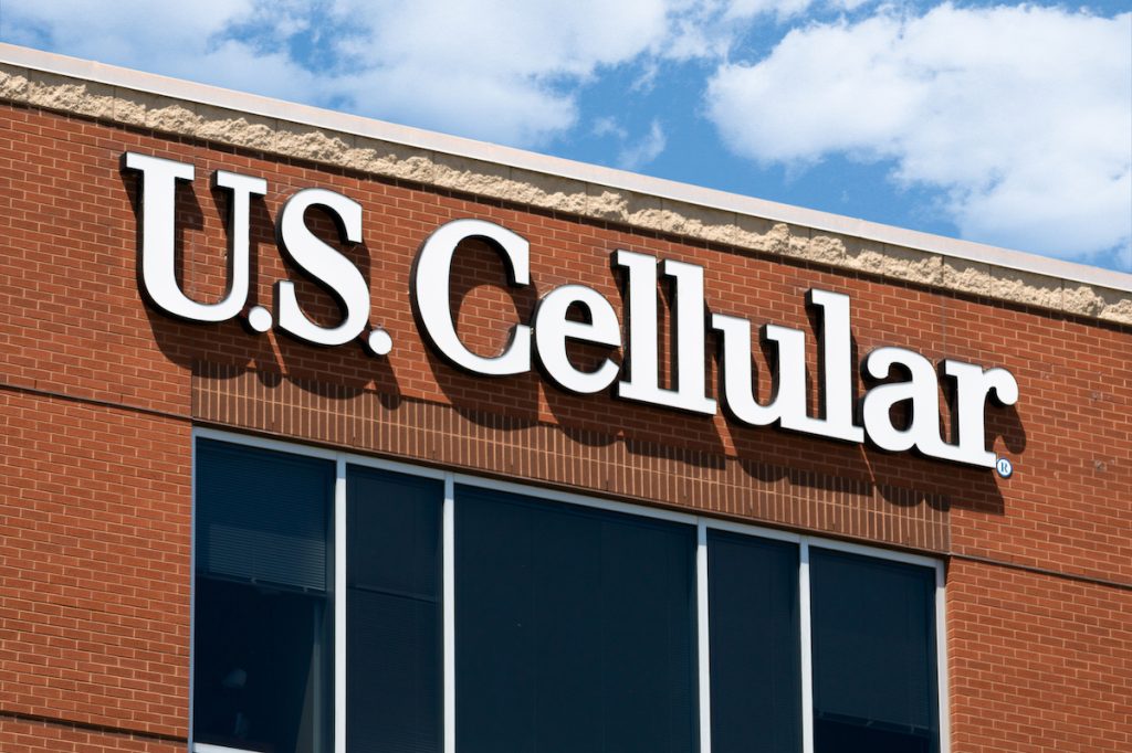 U.S. Cellular storefront 