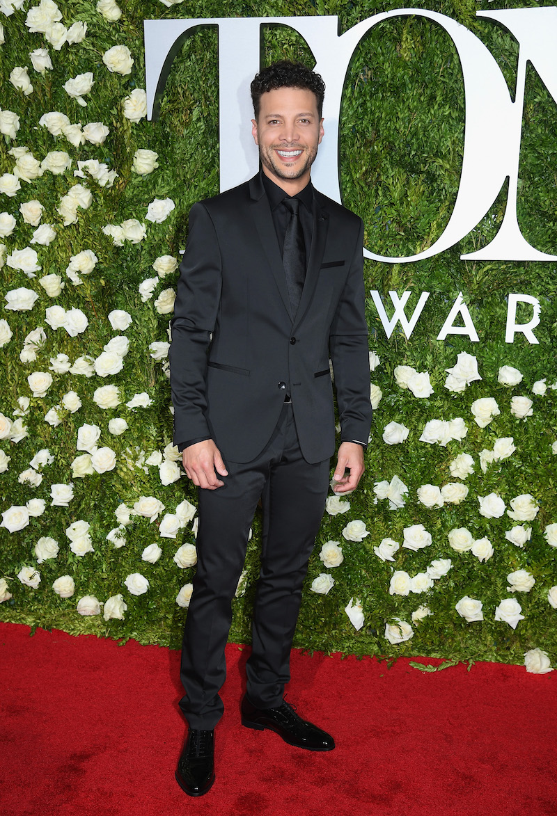 Justin Guarini vuoden 2017 Tony Awards-gaalassa