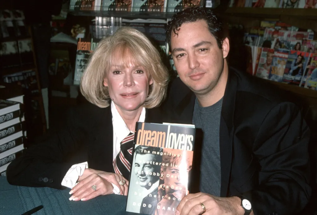 Sandra Dee and Dodd Darin promoting book