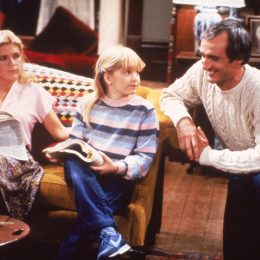 Meredith Baxter, Tina Yothers, and Michael Gross on "Family Ties"