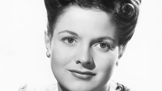 Jo-Carroll Dennison in a 20th Century Fox publicity portrait from the mid-1940s