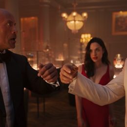 Dwayne Johnson, Gal Gadot, and Ryan Reynolds in Red Notice