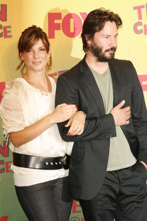 Sandra Bullock and Keanu Reeves at the 2006 Teen Choice Awards