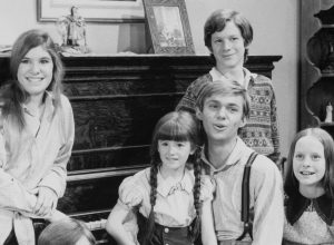 The Waltons cast in 1975