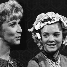 Charlotte Stewart and Alison Arngrim on "Little House on the Prairie" in 1977