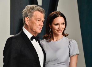 David Foster and Katharine McPhee at the 2020 Vanity Fair Oscar Party