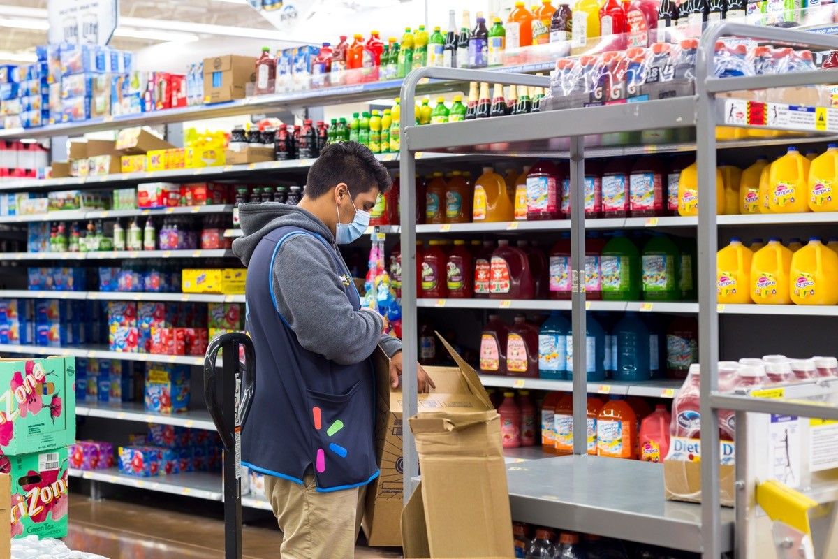 Walmart Neighborhood Market Orlando - Hey Baldwin Park Walmart shoppers! A  better Walmart is on the way. Stay tuned for some exciting upgrades to our  store. #BuildingABetterWalmart