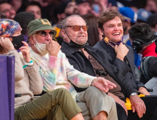 Jack Nicholson and son Ray at a Lakers game in October 2021