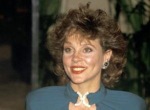 Leigh Taylor-Young in 1987