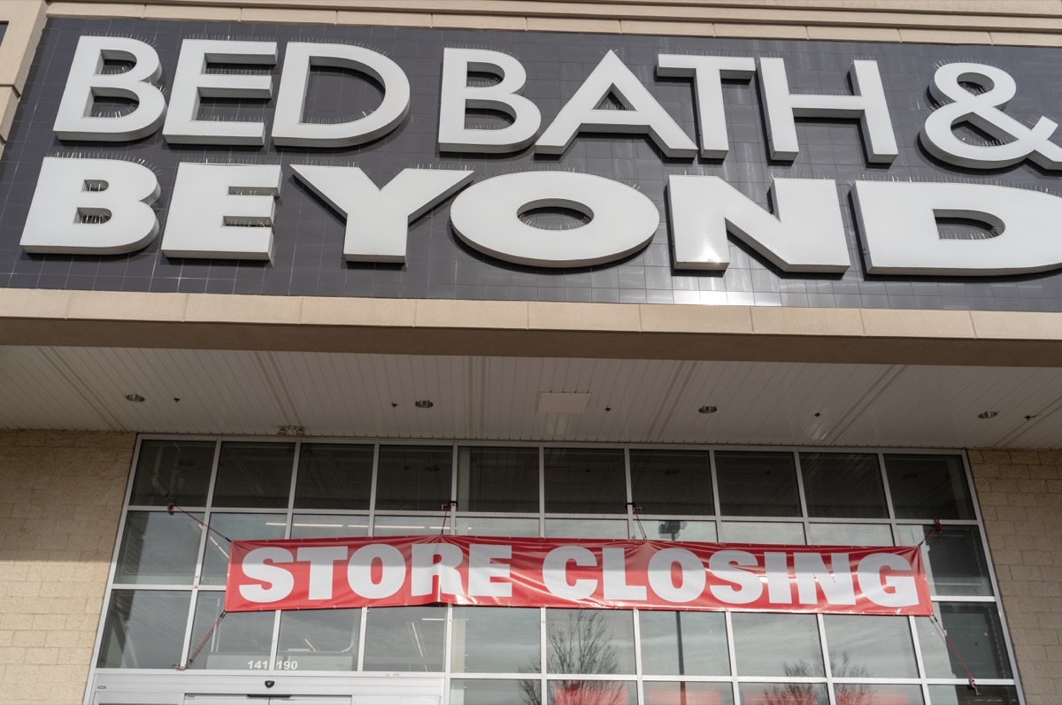 Bed Bath and Beyond closing.