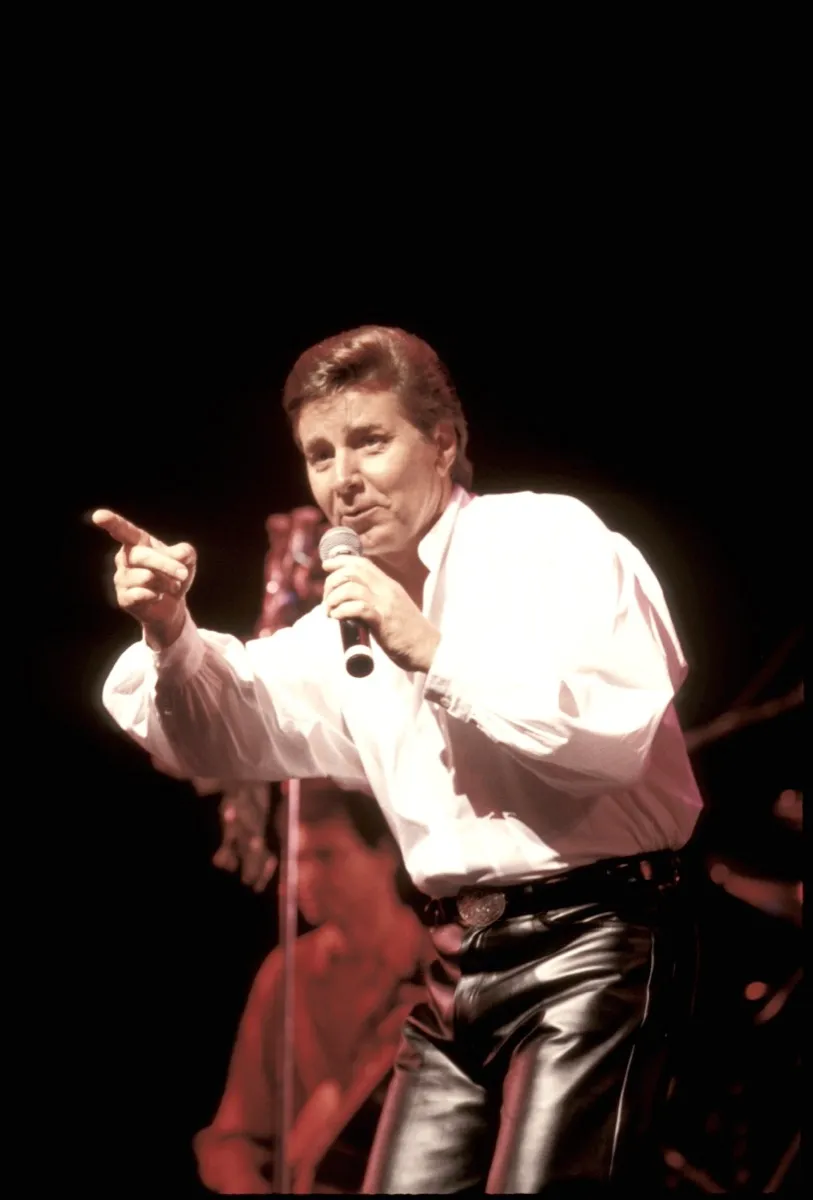 Bobby Sherman performing in 1998