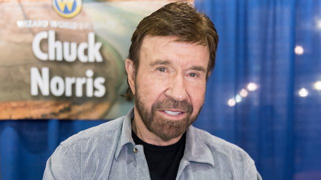 Chuck Norris at 2017 Wizard World Comic Con Philadelphia