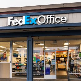 FedEx Office Print and Ship Center exterior view