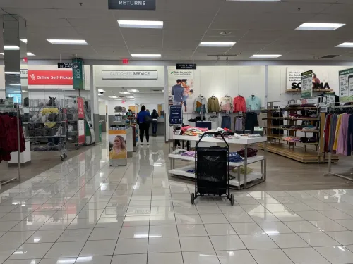 Kohls retail store interior during the holidays
