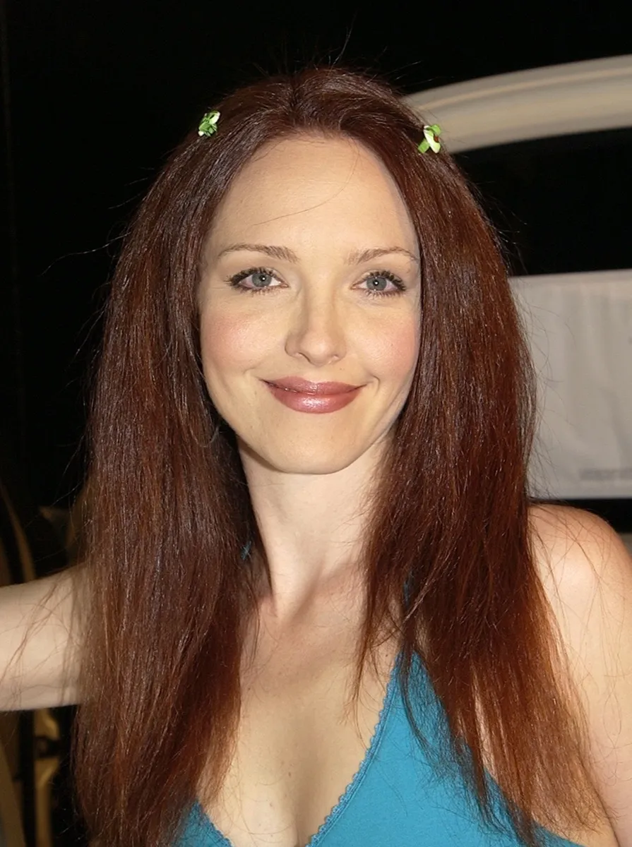 Amy Yasbeck in 2002