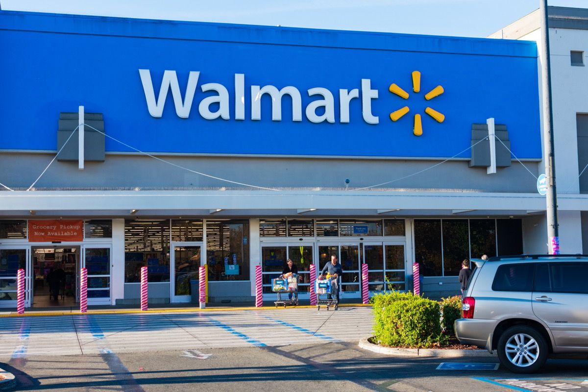 10 Walmart Secrets You Won't Hear from Employees