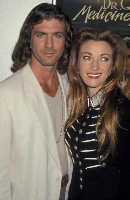Joe Lando and Jane Seymour at the National Association of Television Program Executives Convention in 1995