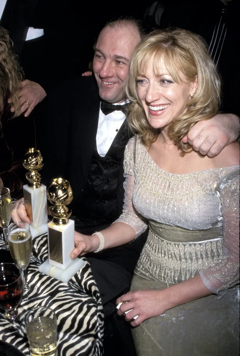 James Gandolfini and Edie Falco in 2000