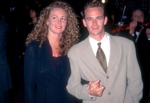 Luke Perry und Rachel Sharp im Jahr 1995