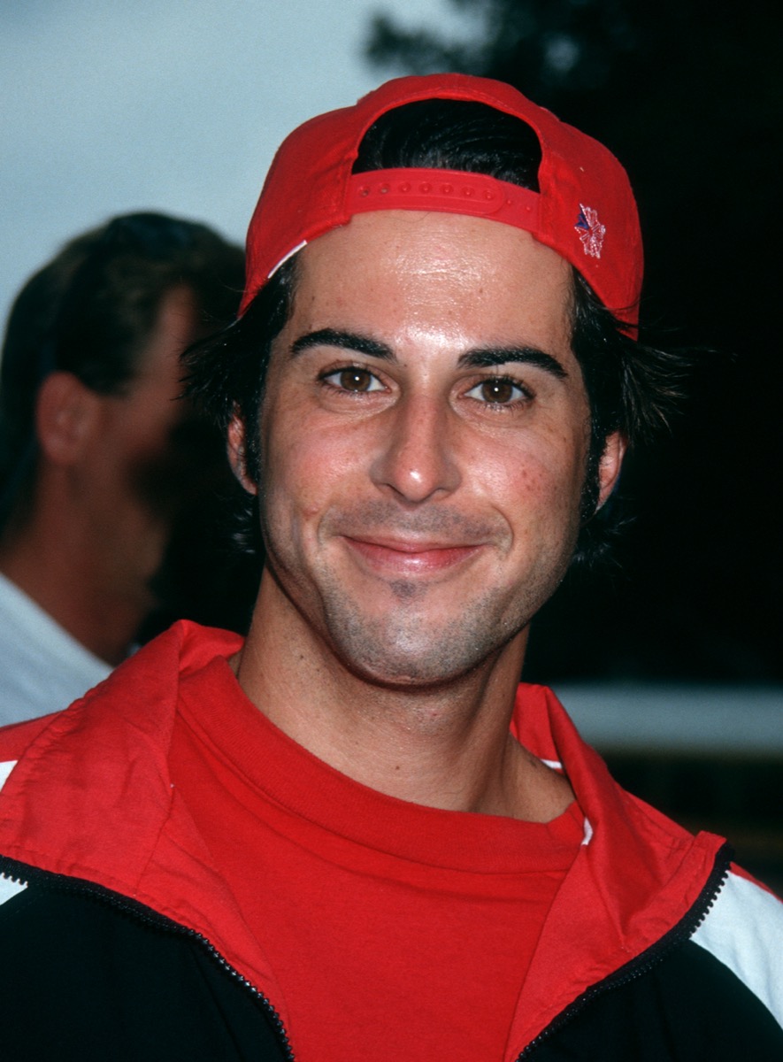 See “Weekend at Bernie’s” Star Jonathan Silverman Now at 55 — Best Life