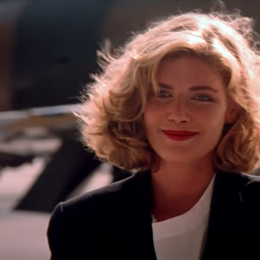Kelly McGillis in "Top Gun"
