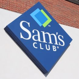 sam's club sign on building