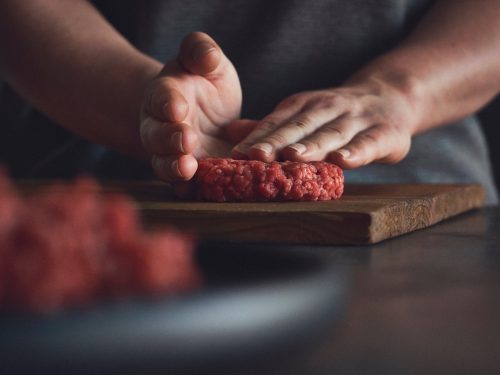 making burgers with ground beef